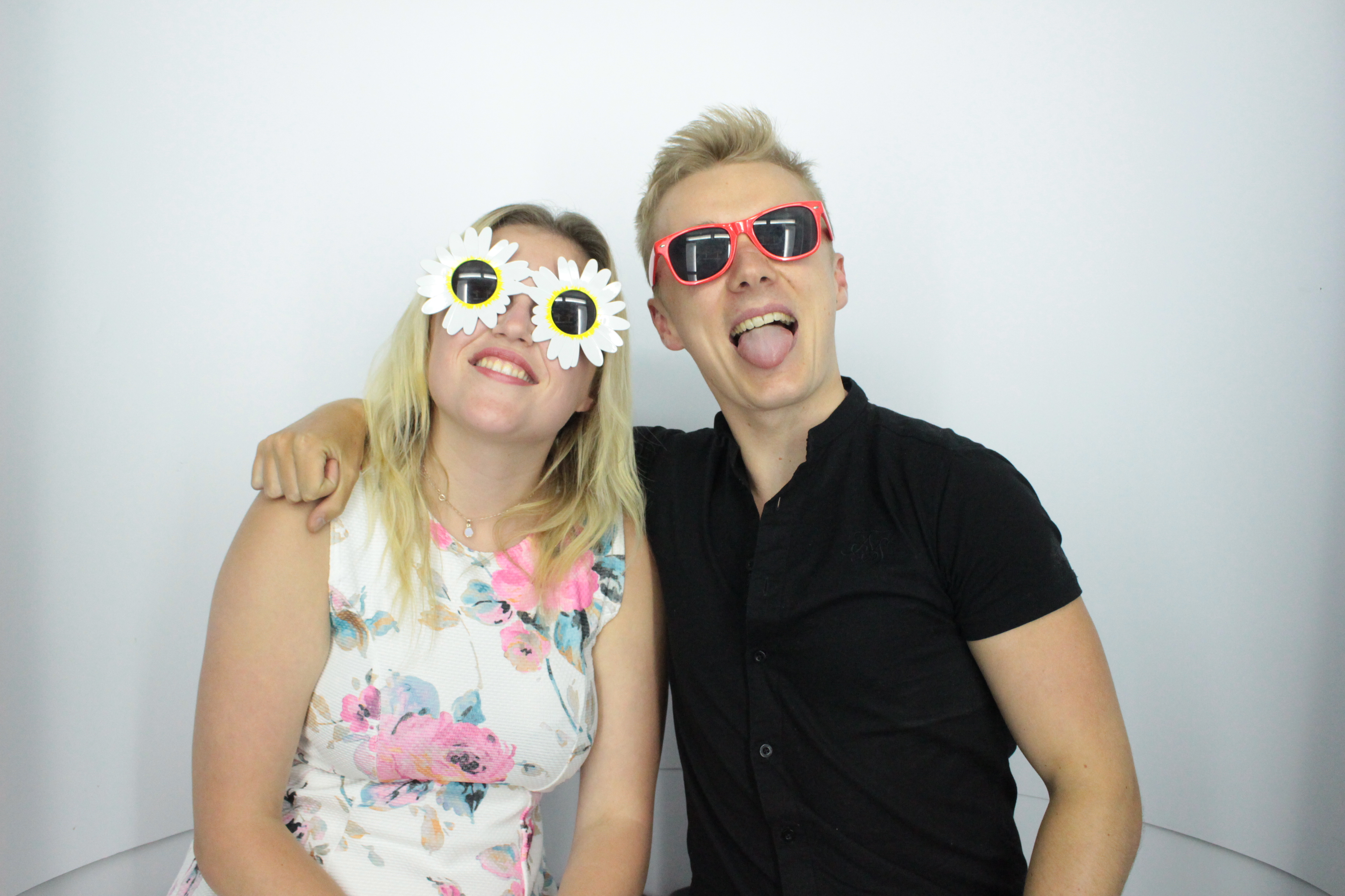 Martin & Colleen’s Joint 50th | View more photos from the event at gallery.myphotoboothexperience.co.uk/u/MyPhotoBoothExperienceLtd/Martin-Colleen’s-Joint-50th